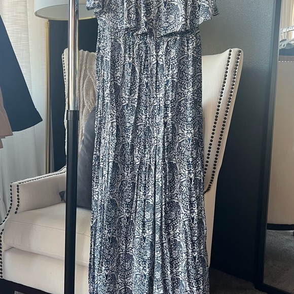 Blue and white strapless maxi dress - Picture 6 of 8